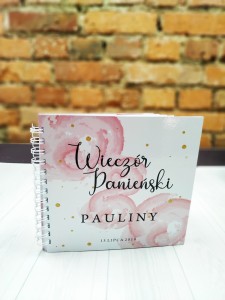 Album pamiątkowy na Wieczór Panieński