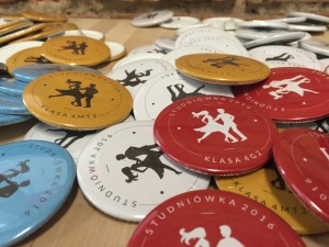 Button, przypinka na studniówkę 100 szt.